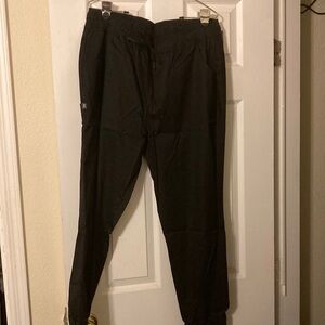 Black Sweatpants with Elastic Waistband and Tapered Legs